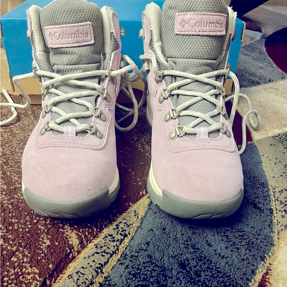 Newton Ridge Plus Waterproof Amped 💜 - Picture 4 of 4